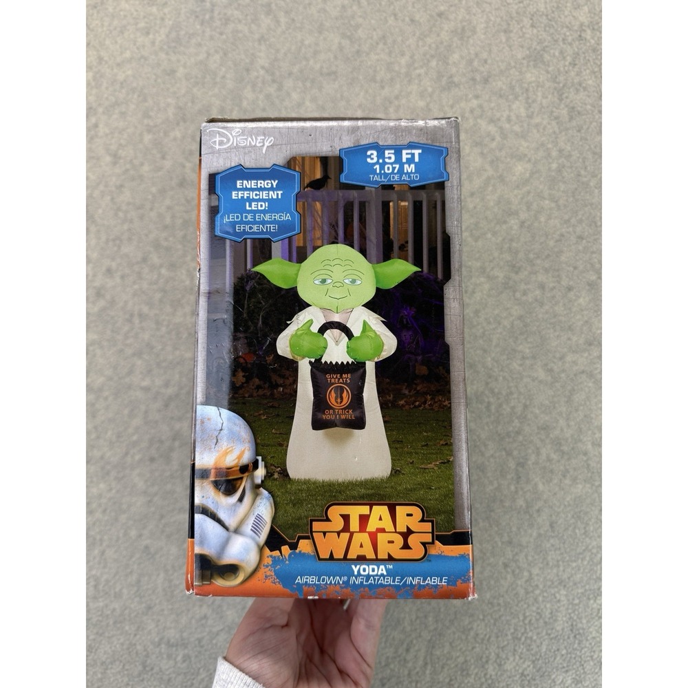 Gemmy Star Wars Yoda Halloween Airblown Inflatable 3.5 Ft LED 2015 Disney